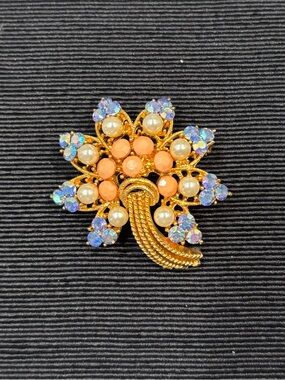 Vintage Brooch